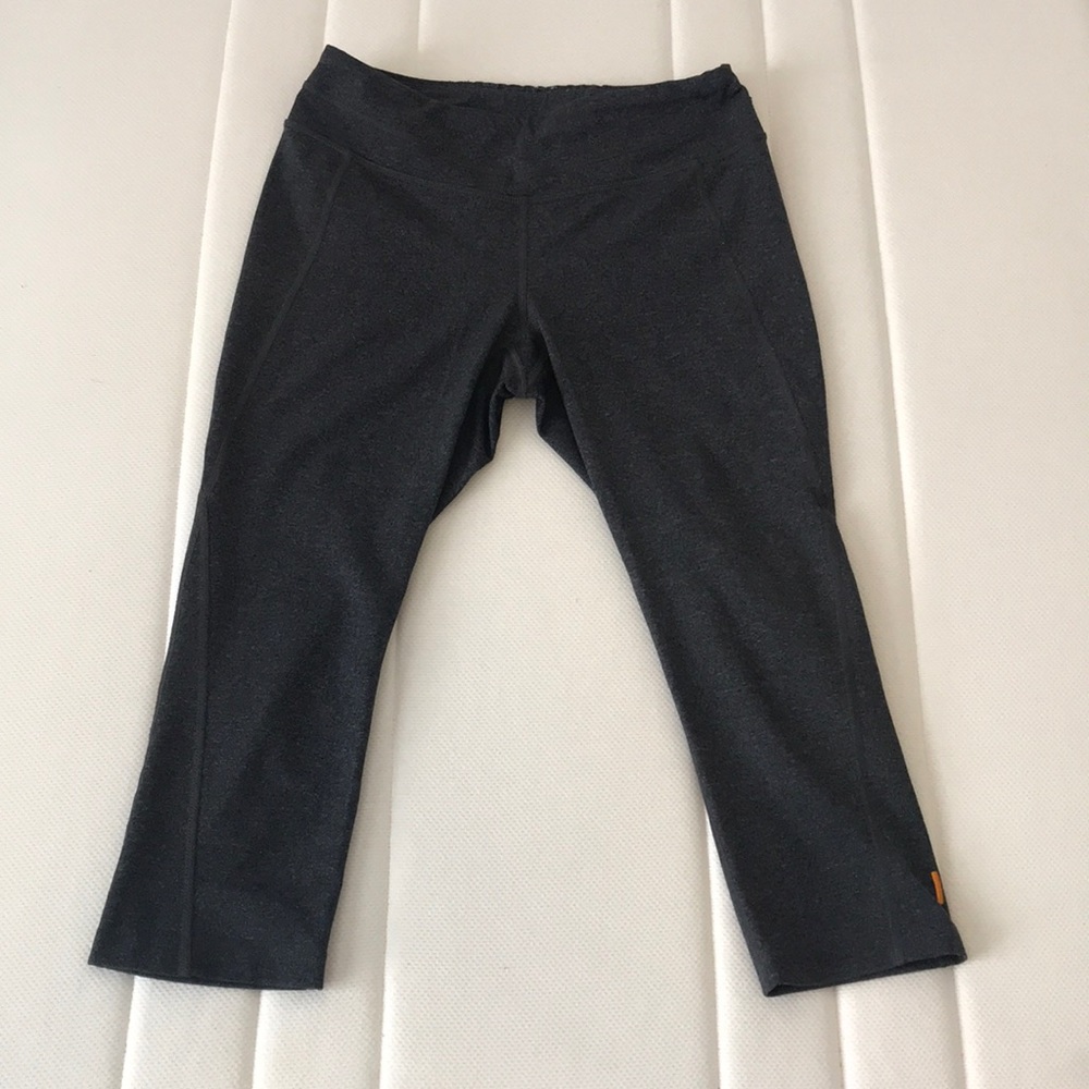 Lucy Cropped Leggings